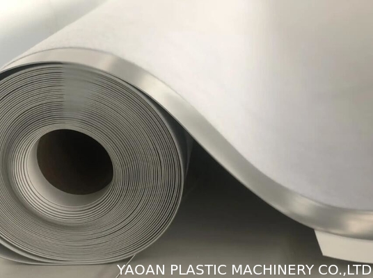 Linia wytłaczania materiałów do ścieków z wodoszczelności z kompozytów wysokopolimerowych HDPE / PVC / TPO Linia produkcyjna kart geomembranowych